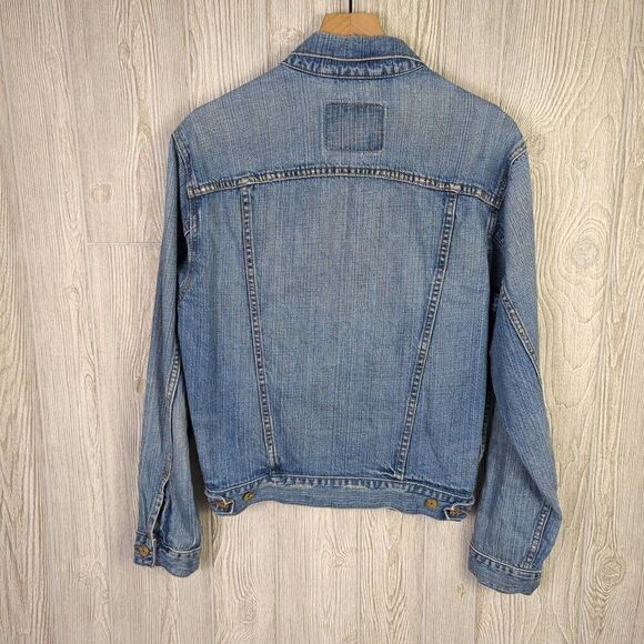 Levi’s Women’s Small Blue Denim Distressed Button Down Jacket Trucker Western - Picture 2 of 7